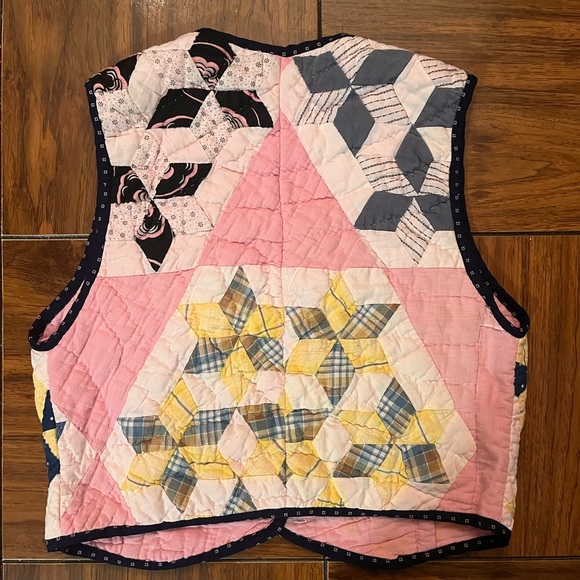 Vintage Patchwork Quilted Vest - Picture 2 of 6